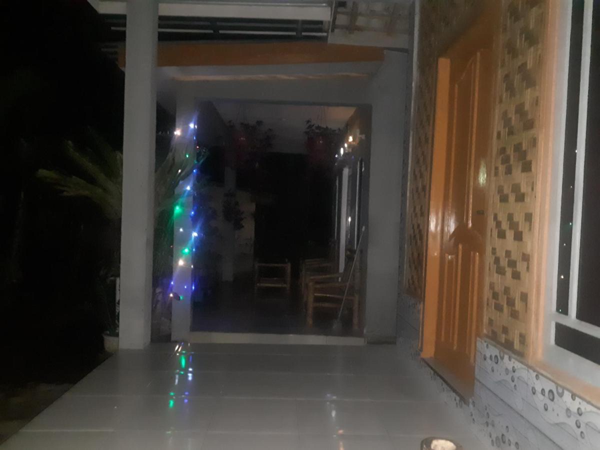 Eltari Homestay テテバトゥ エクステリア 写真