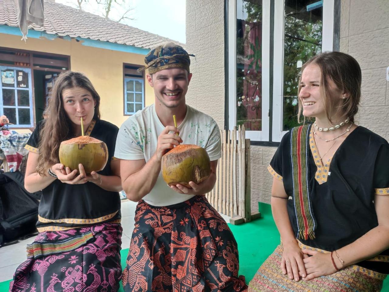 Eltari Homestay テテバトゥ エクステリア 写真